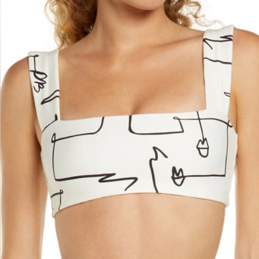 WeWoreWhat White and Black bandeau sports bra Tank Top